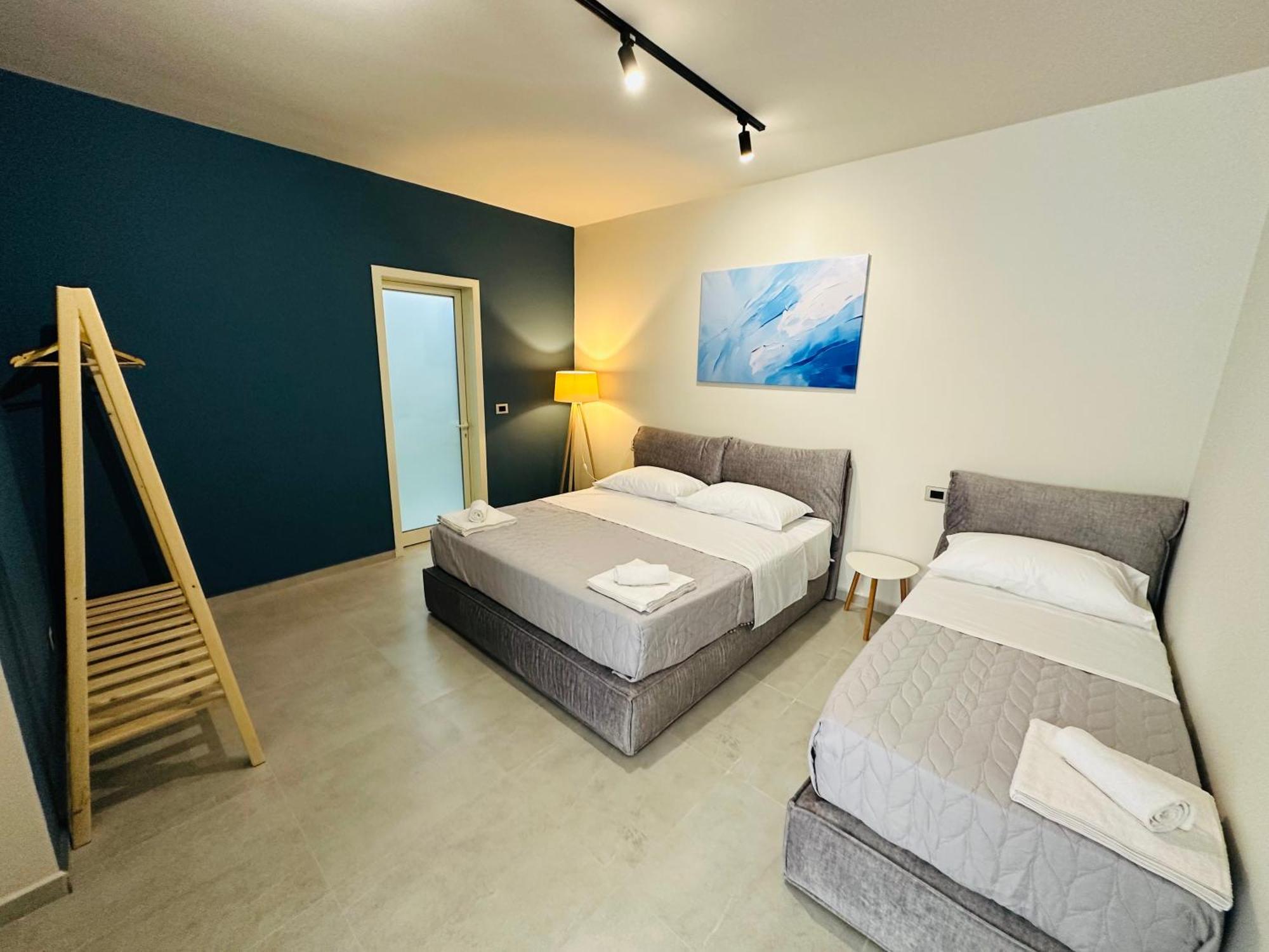 Stay-Five Rooms & Apartments Shkodër Buitenkant foto